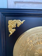 Tranh Trống Đồng Khung Gỗ Hương Dát Vàng Kích Thước 90*90 Cm Khung Vuông