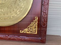 Tranh Trống Đồng Dát Vàng Kích Thước 90*90 Cm Khung Vuông Đục Hoa Văn