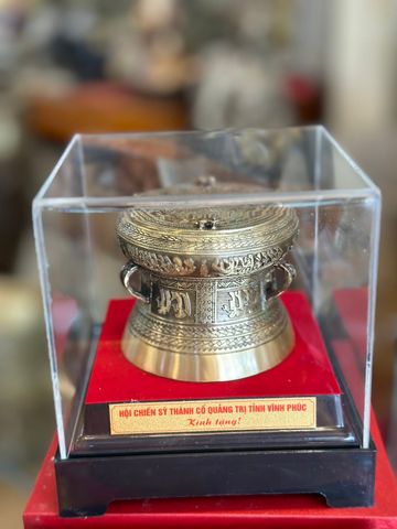 Trống Đồng Đông Sơn Đường Kính 10Cm Cao 7Cm Chất Liệu Đồng Vàng