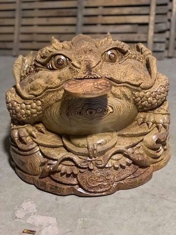 Tượng Cóc Thiềm Thừ Gỗ Ngọc Am Cao 40cm, Đường Kính 50cm