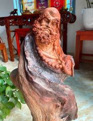 Tượng Đạt Ma Sư Tổ bằng gỗ – Biểu tượng của thiền định và trí tuệ