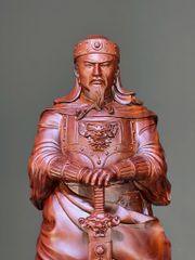 Tượng Trần Quốc Tuấn  -Gỗ vượng mộc tử đàn đỏ