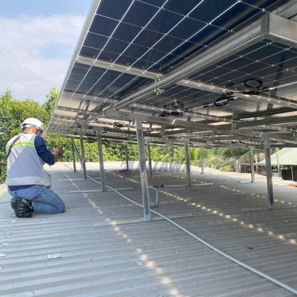 Hệ Điện Mặt Trời Hybrid 20kWp Áp Cao Tự Lắp (Dùng Được Ban Đêm, Khi Cúp Điện) - Hoá Đơn 10 - 20 Triệu