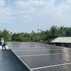 Hệ Điện Mặt Trời Hybrid 15kWp 1 Pha Tự Lắp (Dùng Được Ban Đêm, Khi Cúp Điện) - Hoá Đơn 7 - 10 Triệu