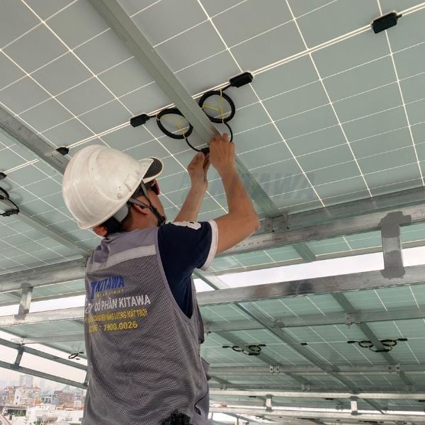 Hệ Điện Mặt Trời Hybrid 15kWp 1 Pha Tự Lắp (Dùng Được Ban Đêm, Khi Cúp Điện) - Hoá Đơn 7 - 10 Triệu