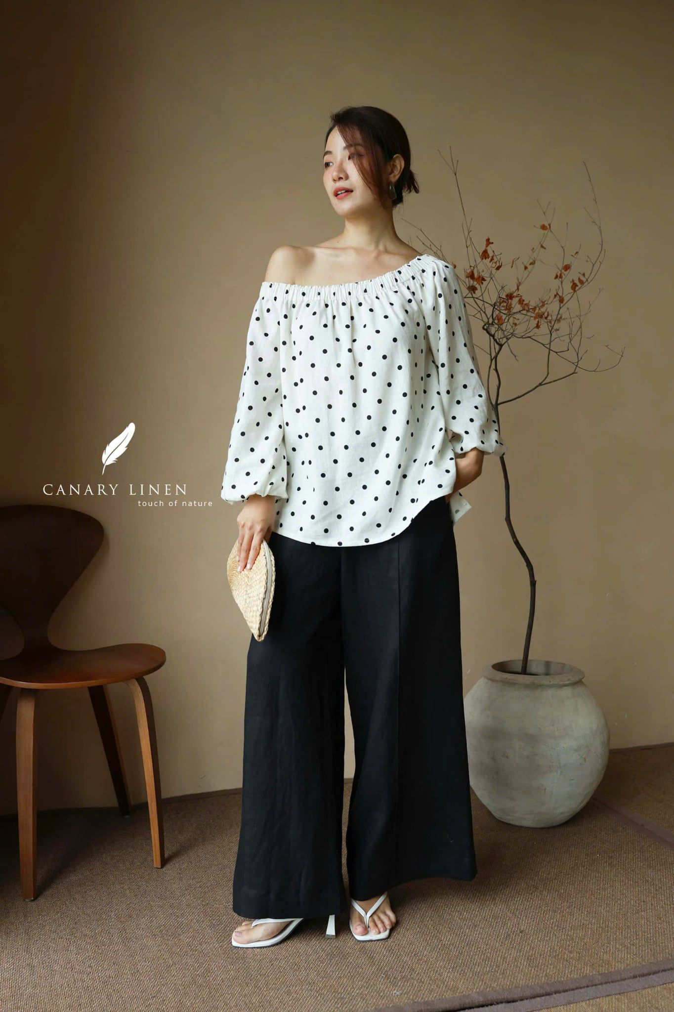  Nesi Top - Trắng chấm bi 