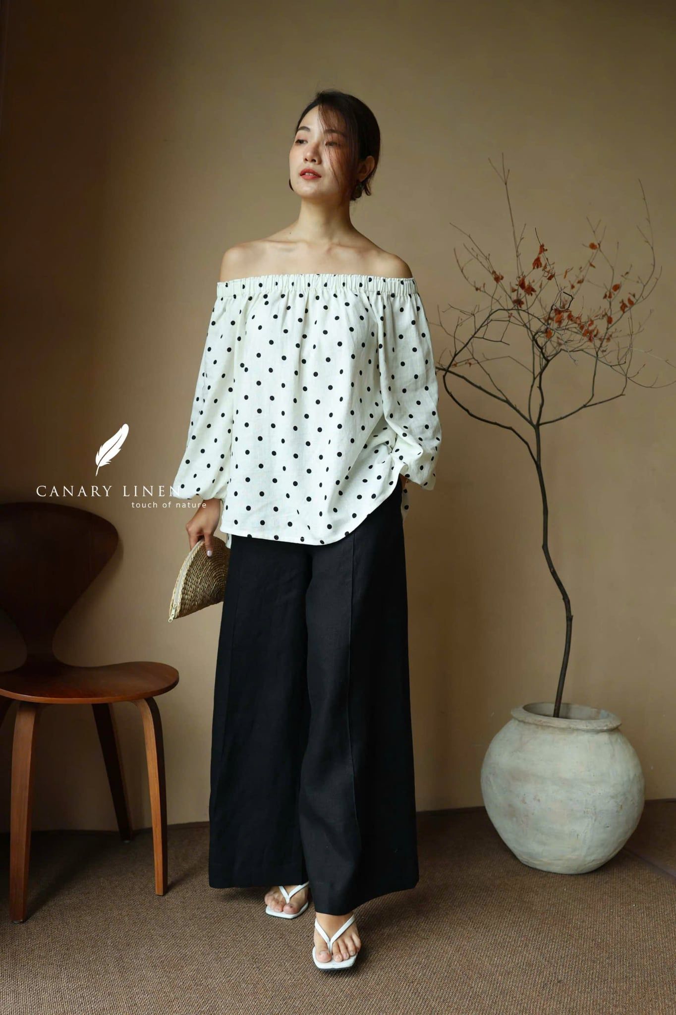  Nesi Top - Trắng chấm bi 