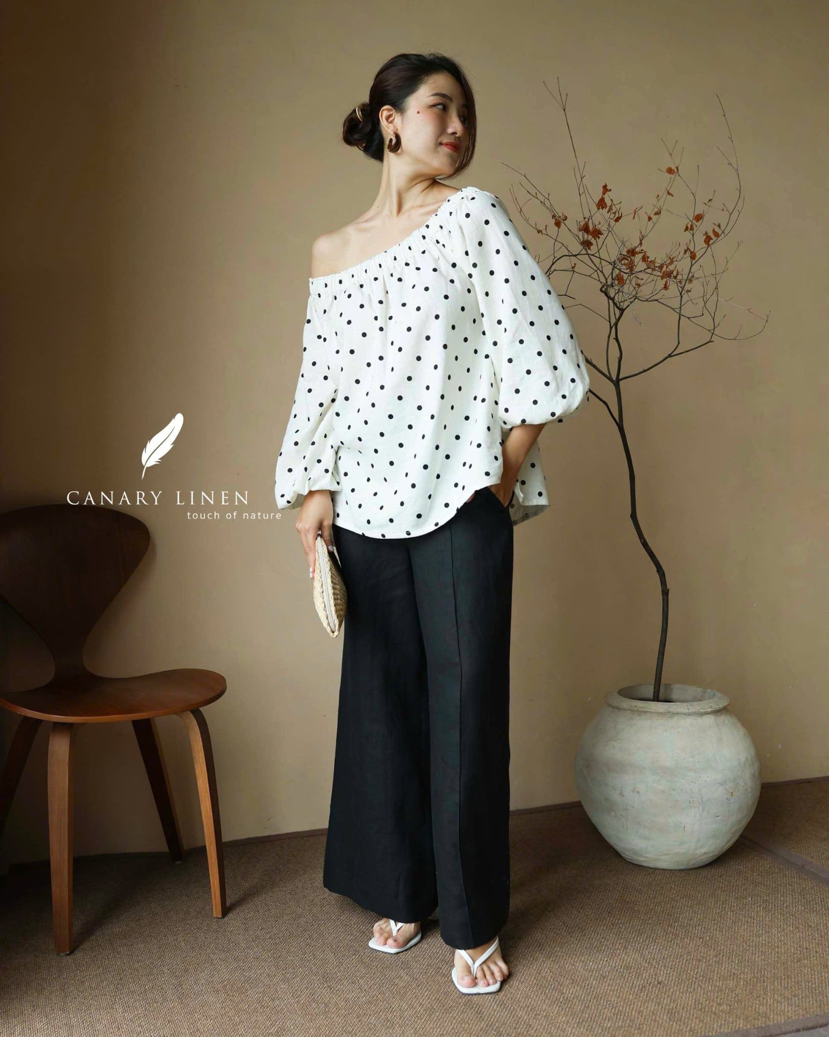  Nesi Top - Trắng chấm bi 