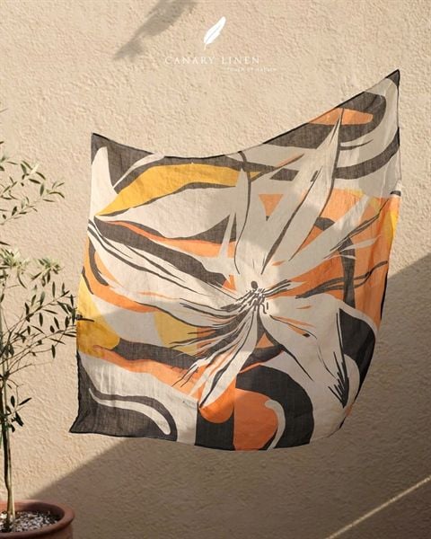  Clara Scarf - Họa tiết hoa cam 