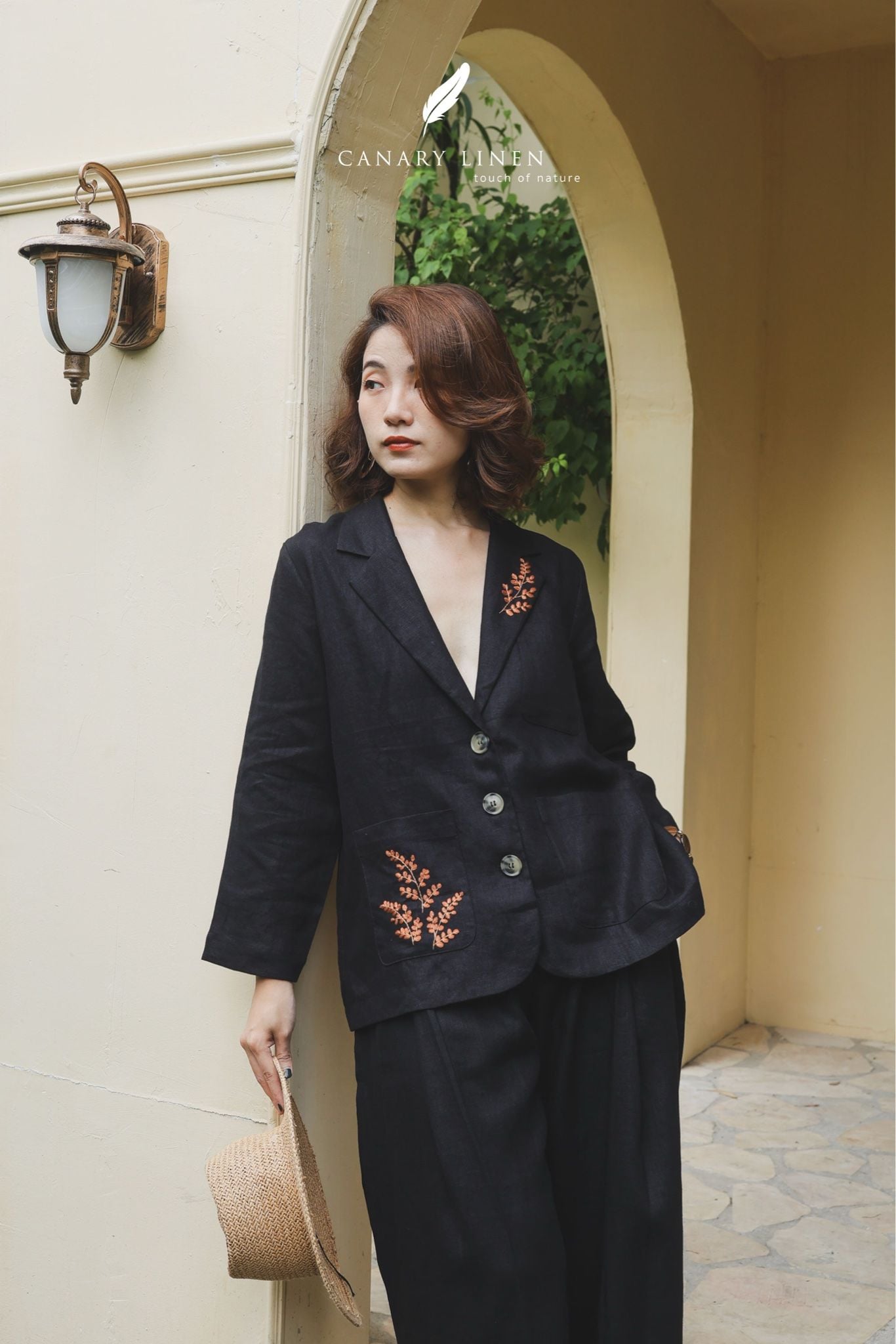  Leafin Blazer - Đen 