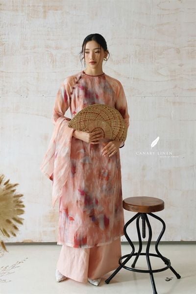  Áo dài cổ tròn - Phi Hoa 