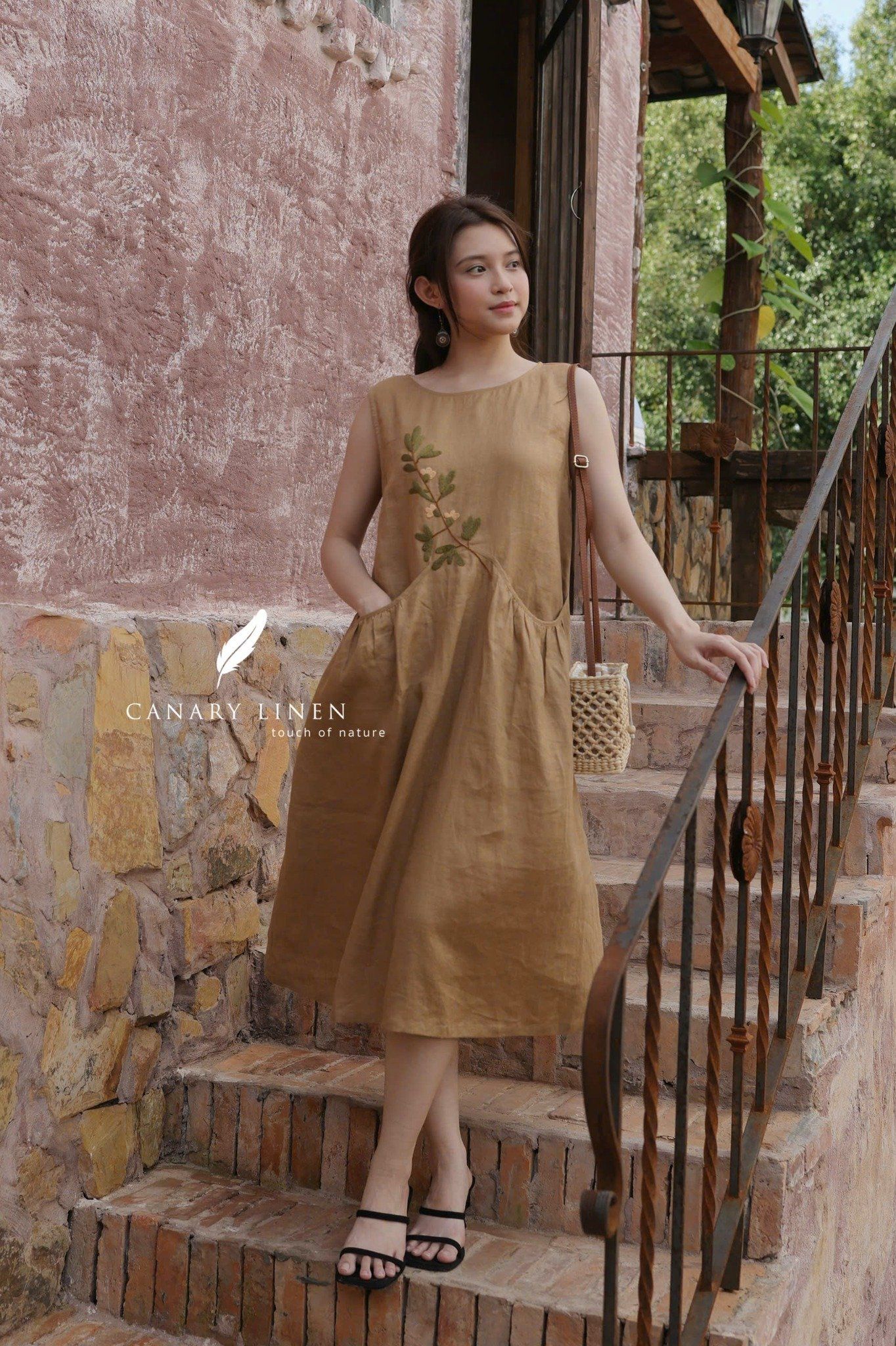  Ivy Dress - Nâu mocha 