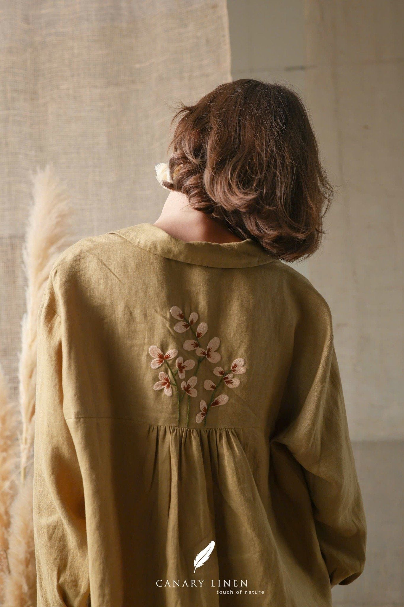  Back Bloom Shirt - Xanh olive 