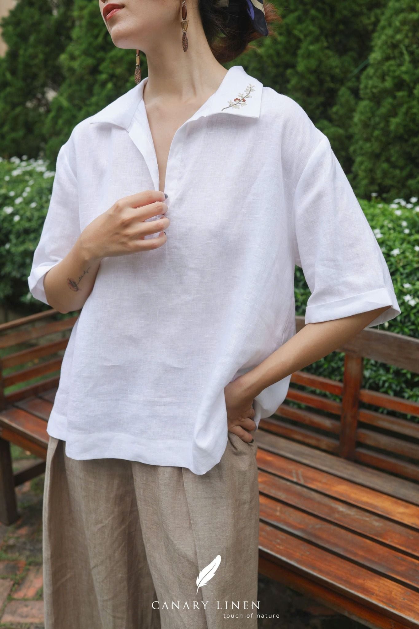  Petal Shirt - Trắng 