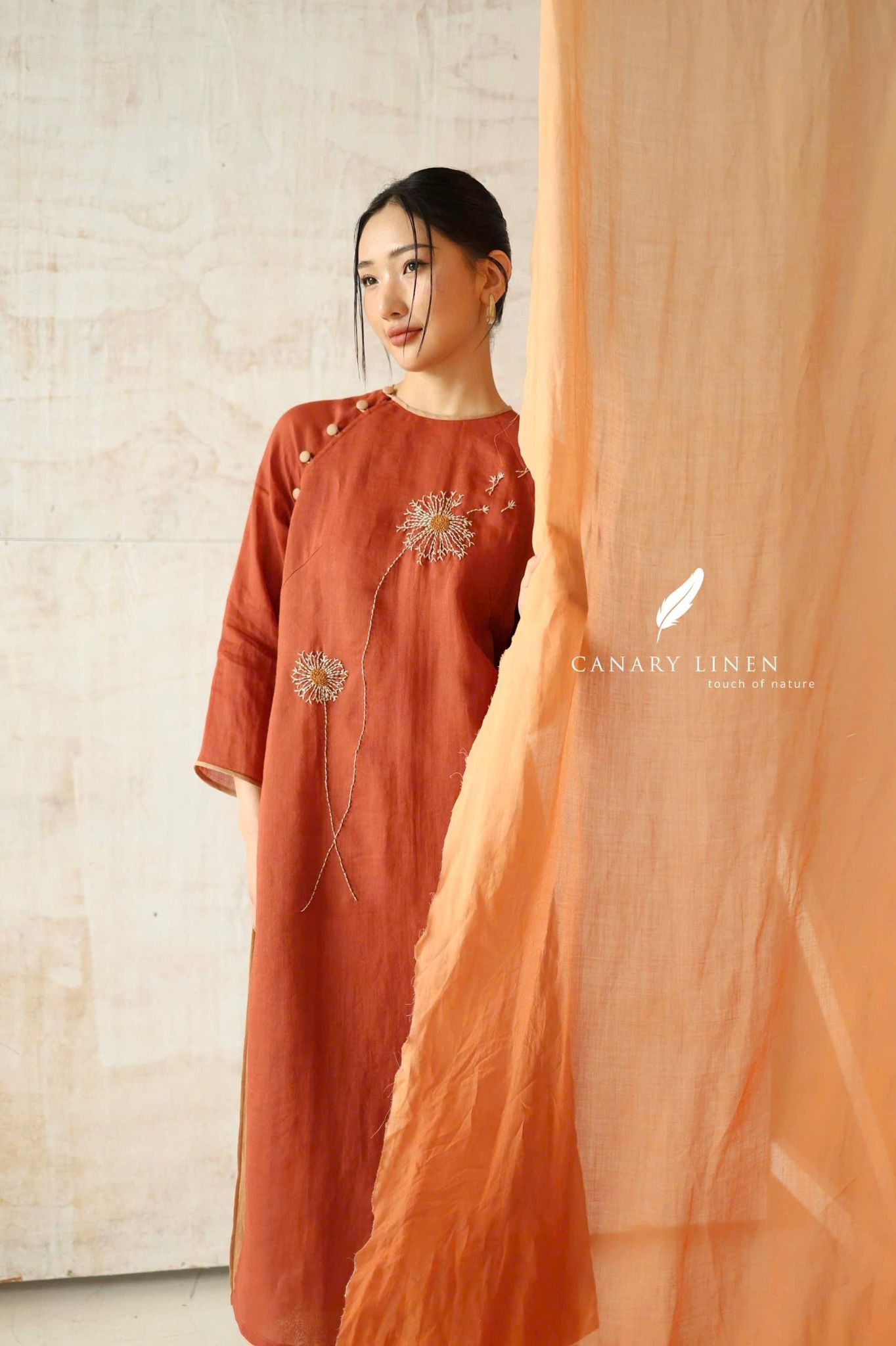  Áo dài cổ tròn - Tĩnh Phong 