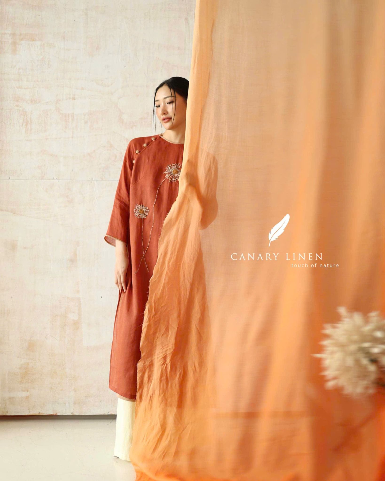  Áo dài cổ tròn - Tĩnh Phong 