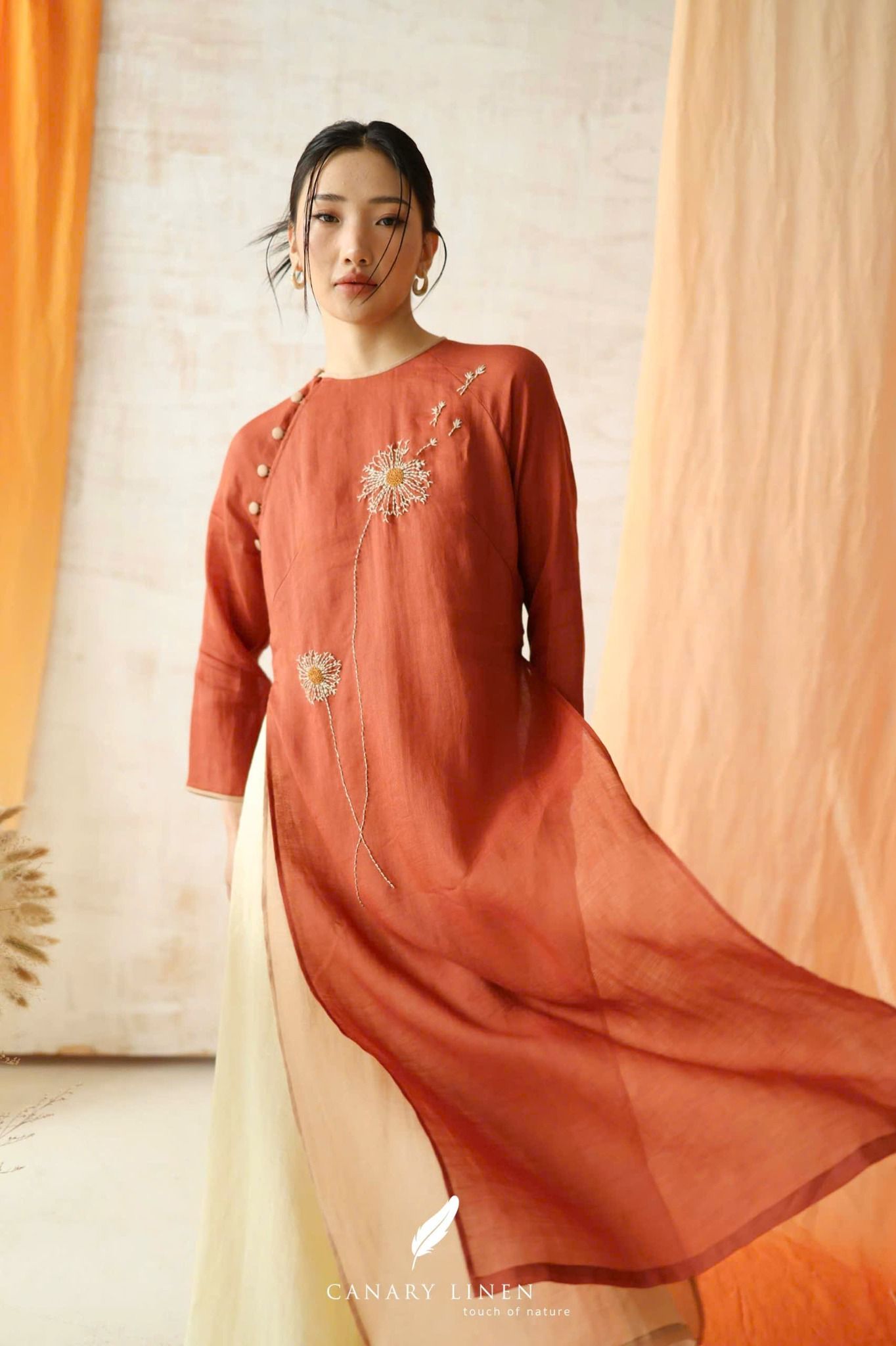  Áo dài cổ tròn - Tĩnh Phong 