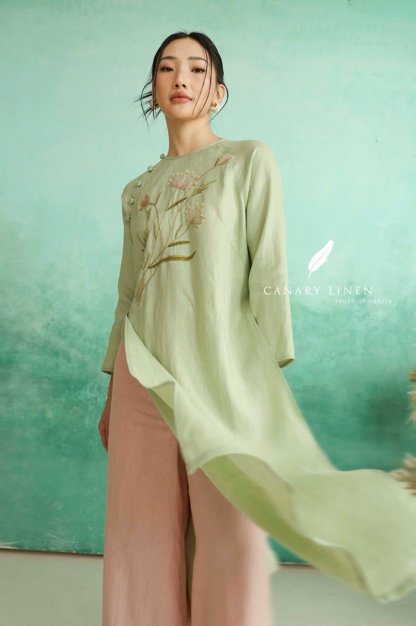  Áo dài cổ tròn - Minh Nhã 