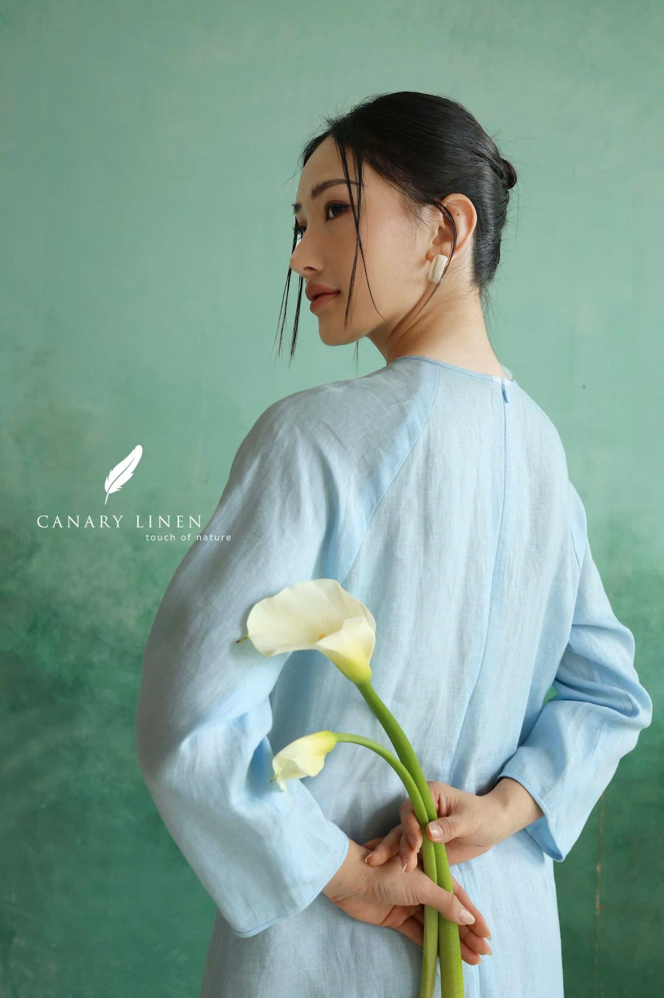  Áo dài cổ tròn - Vân Tịnh 