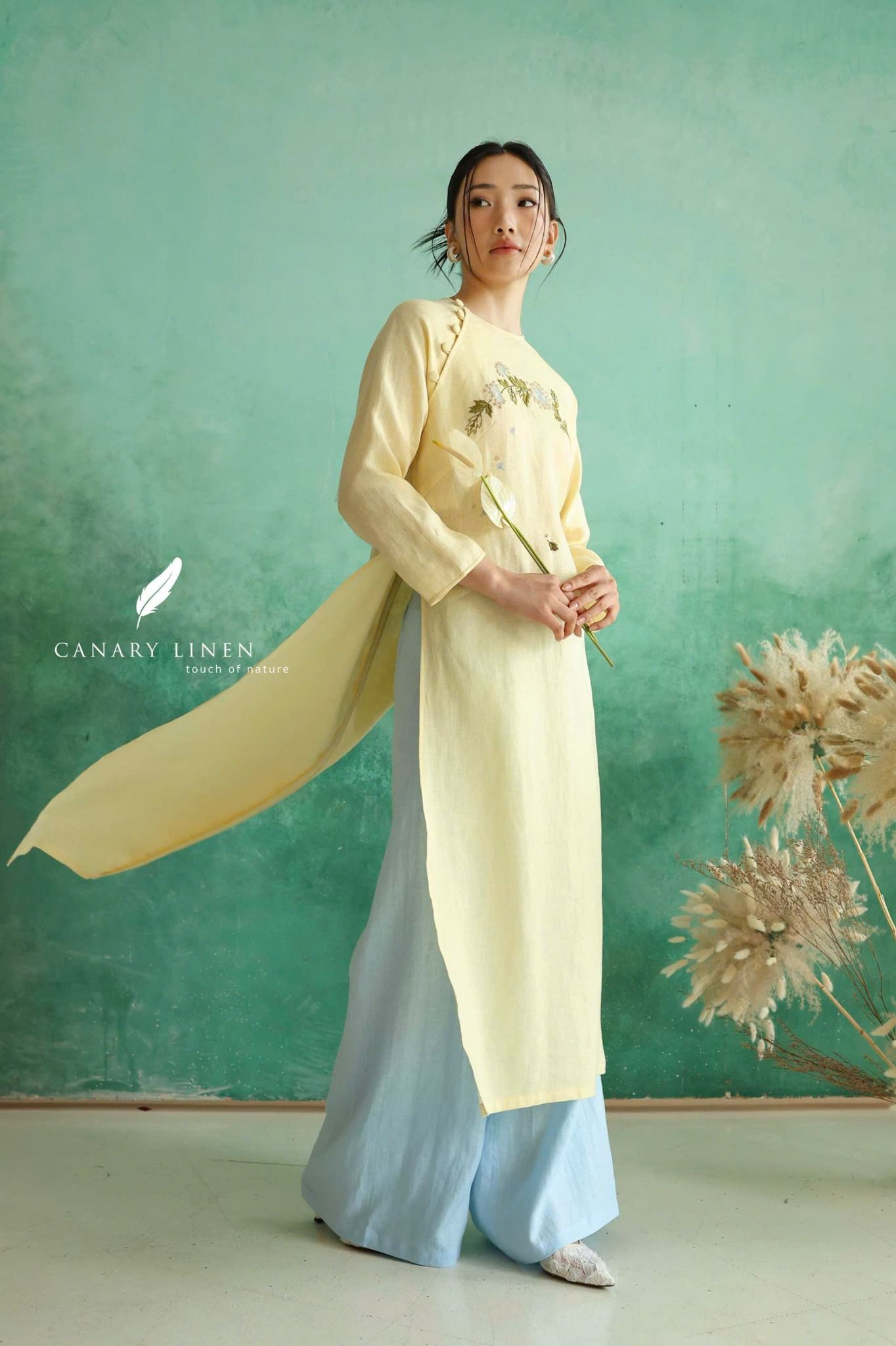  Áo dài cổ tròn - Tĩnh Vệt 