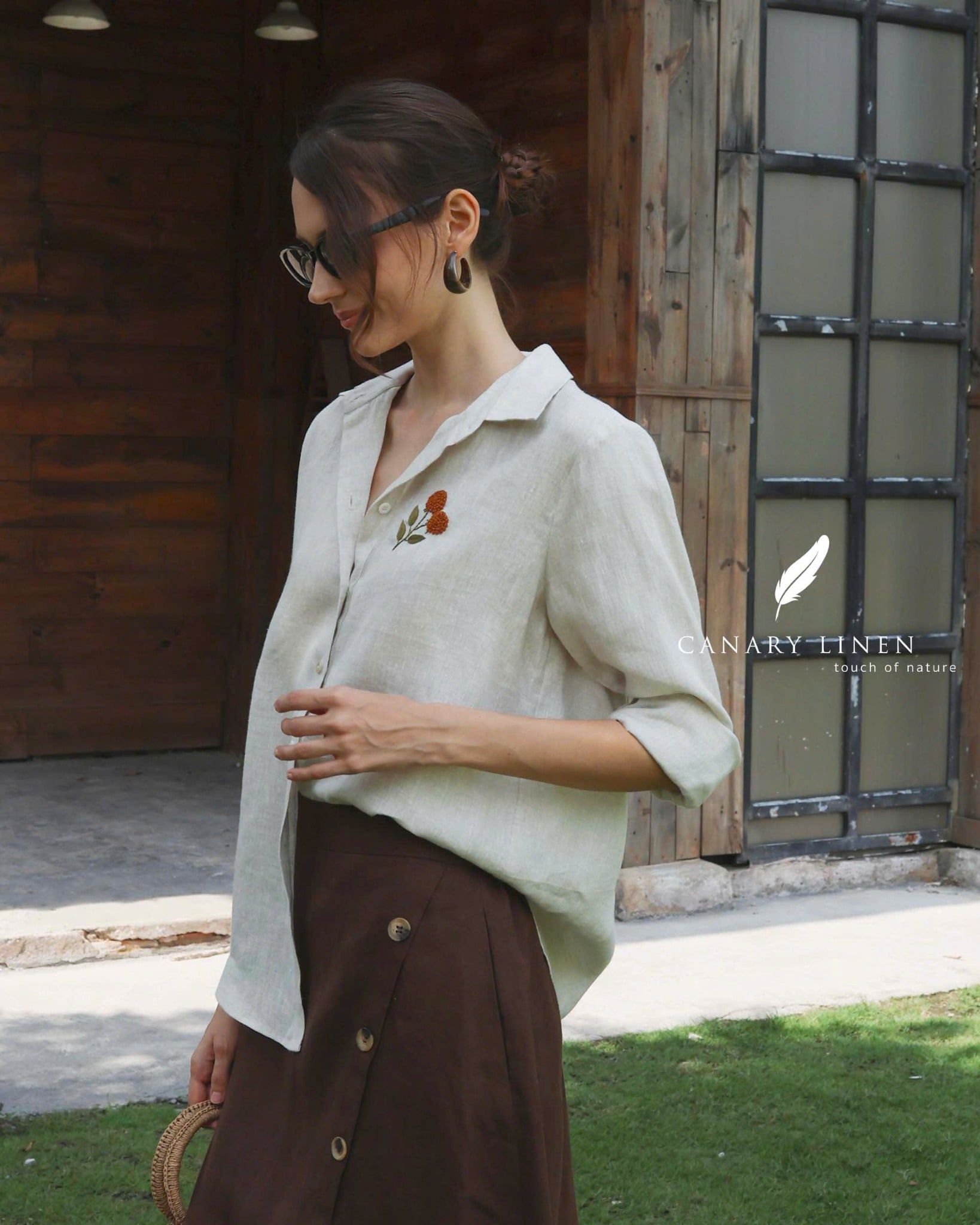  Blossy Shirt - Muối tiêu 