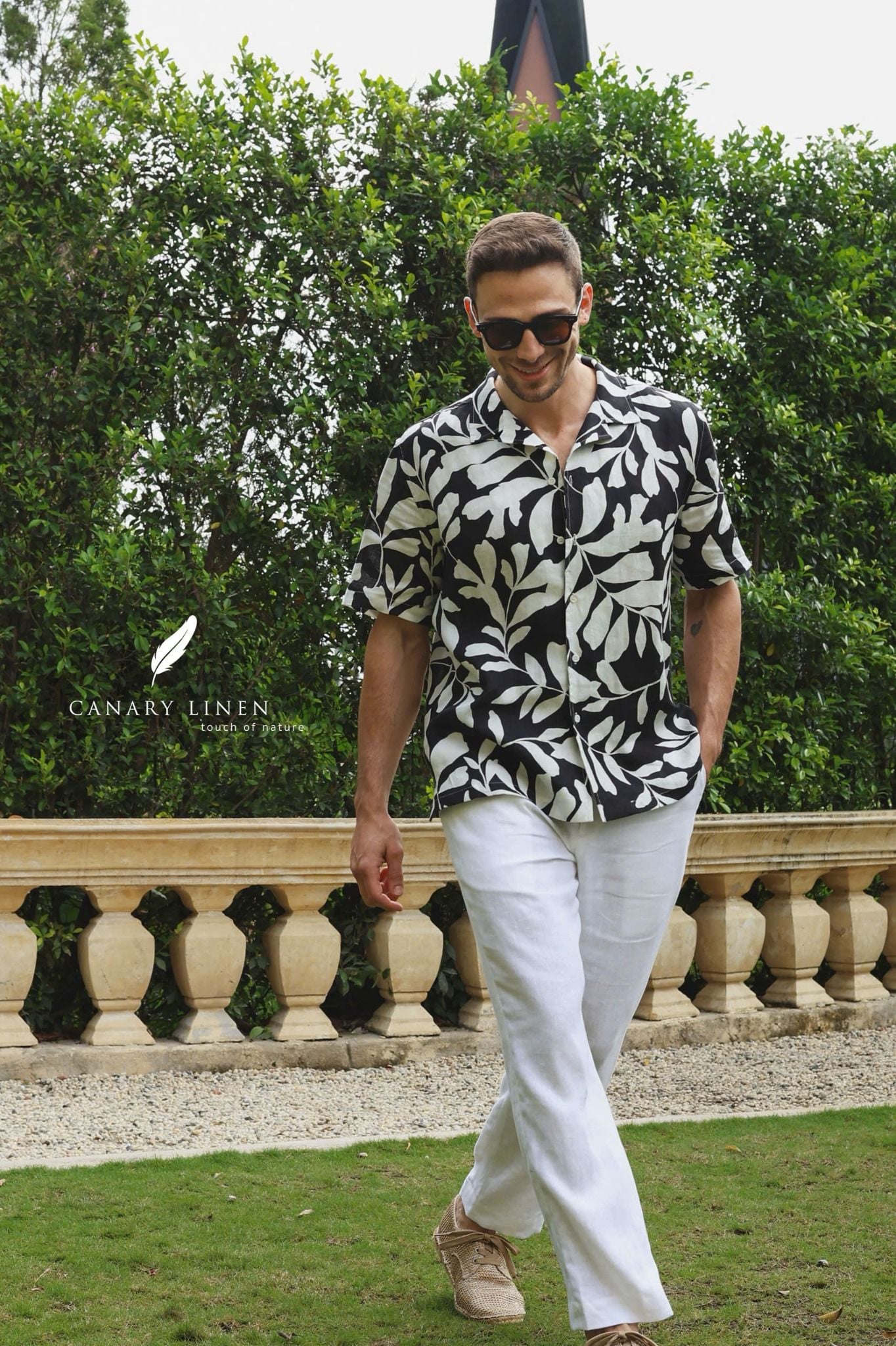  Dant Shirt - Lá trắng nền đen 