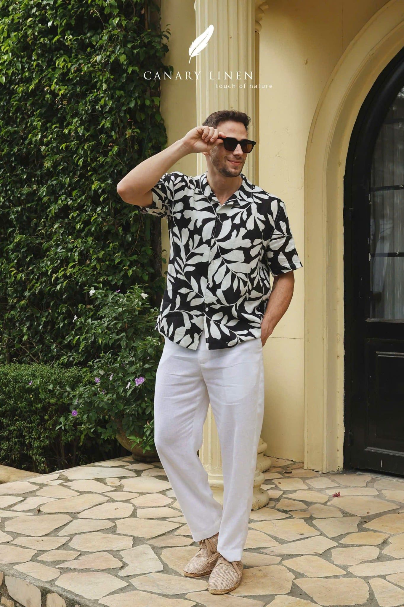  Dant Shirt - Lá trắng nền đen 