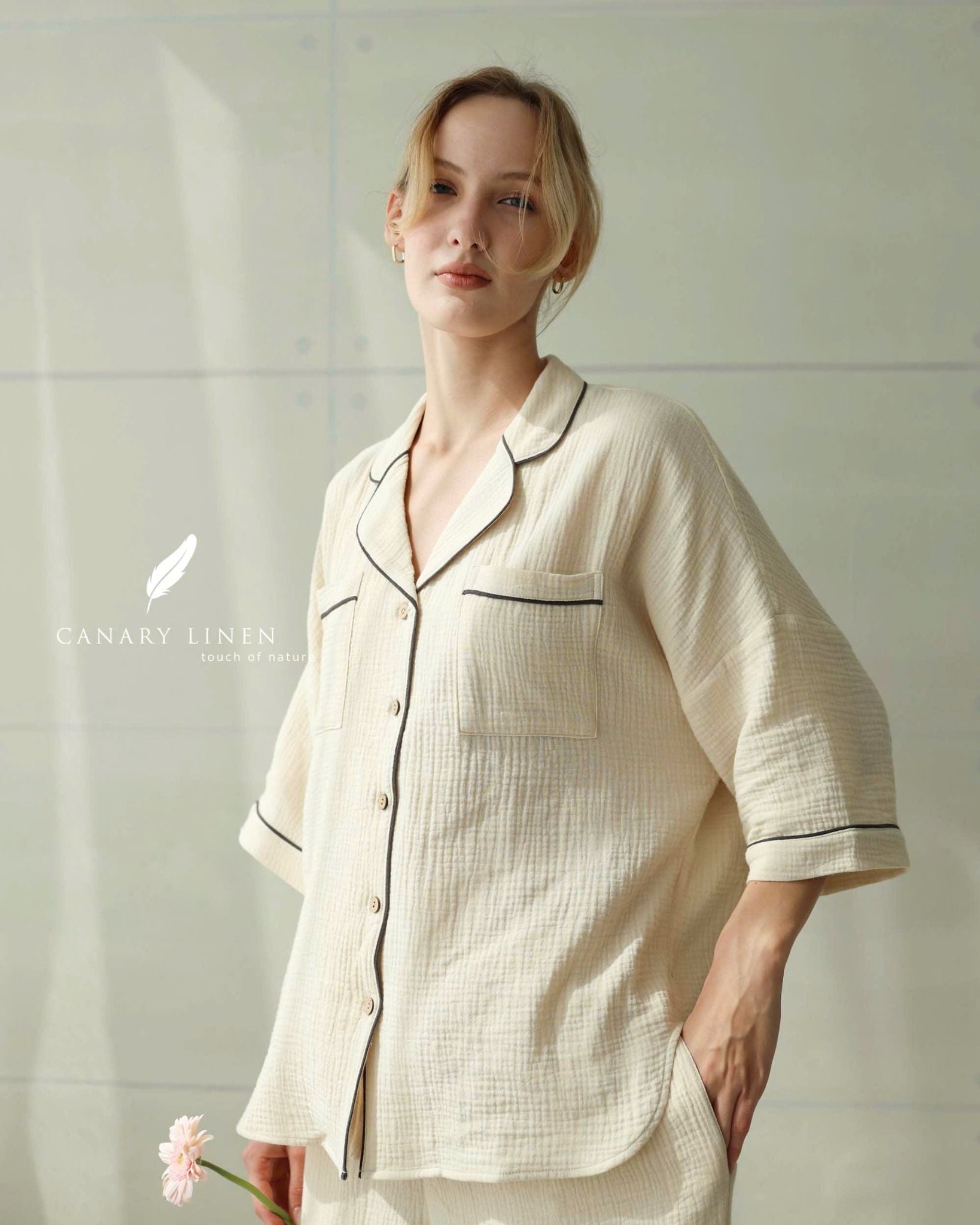  Calma Set - Kem viền đen 