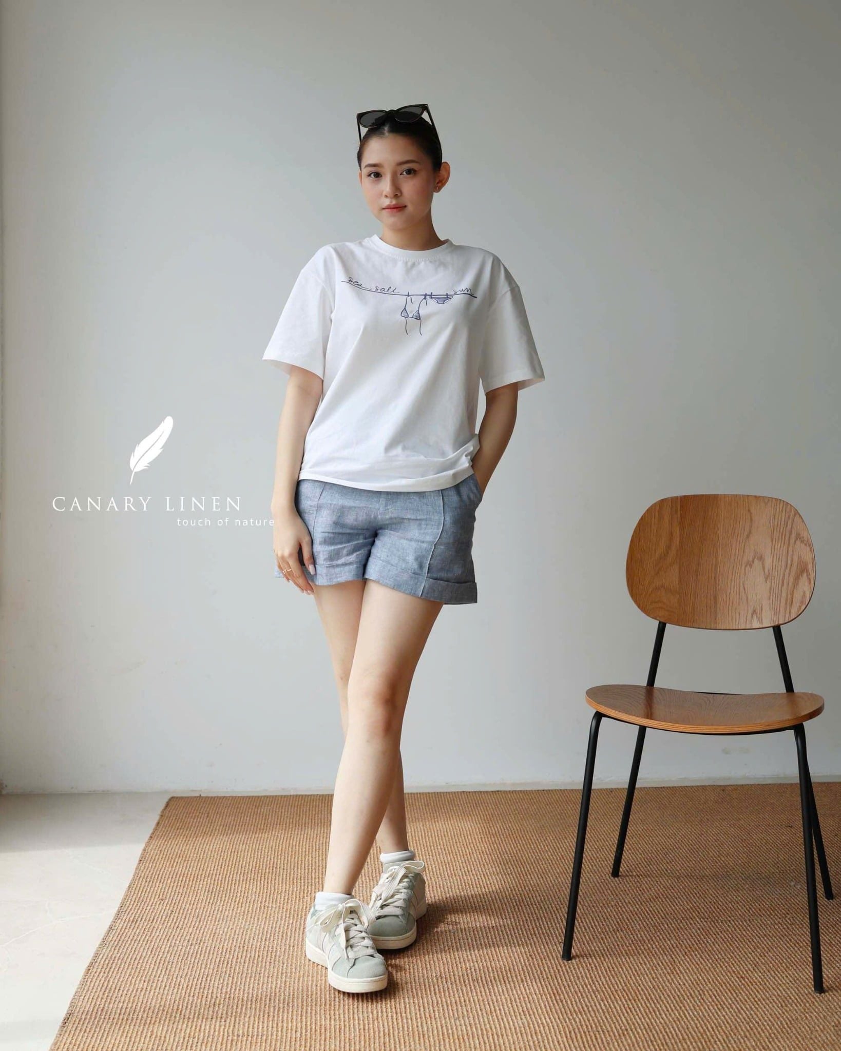  Oasi Tee - Trắng Bikini 