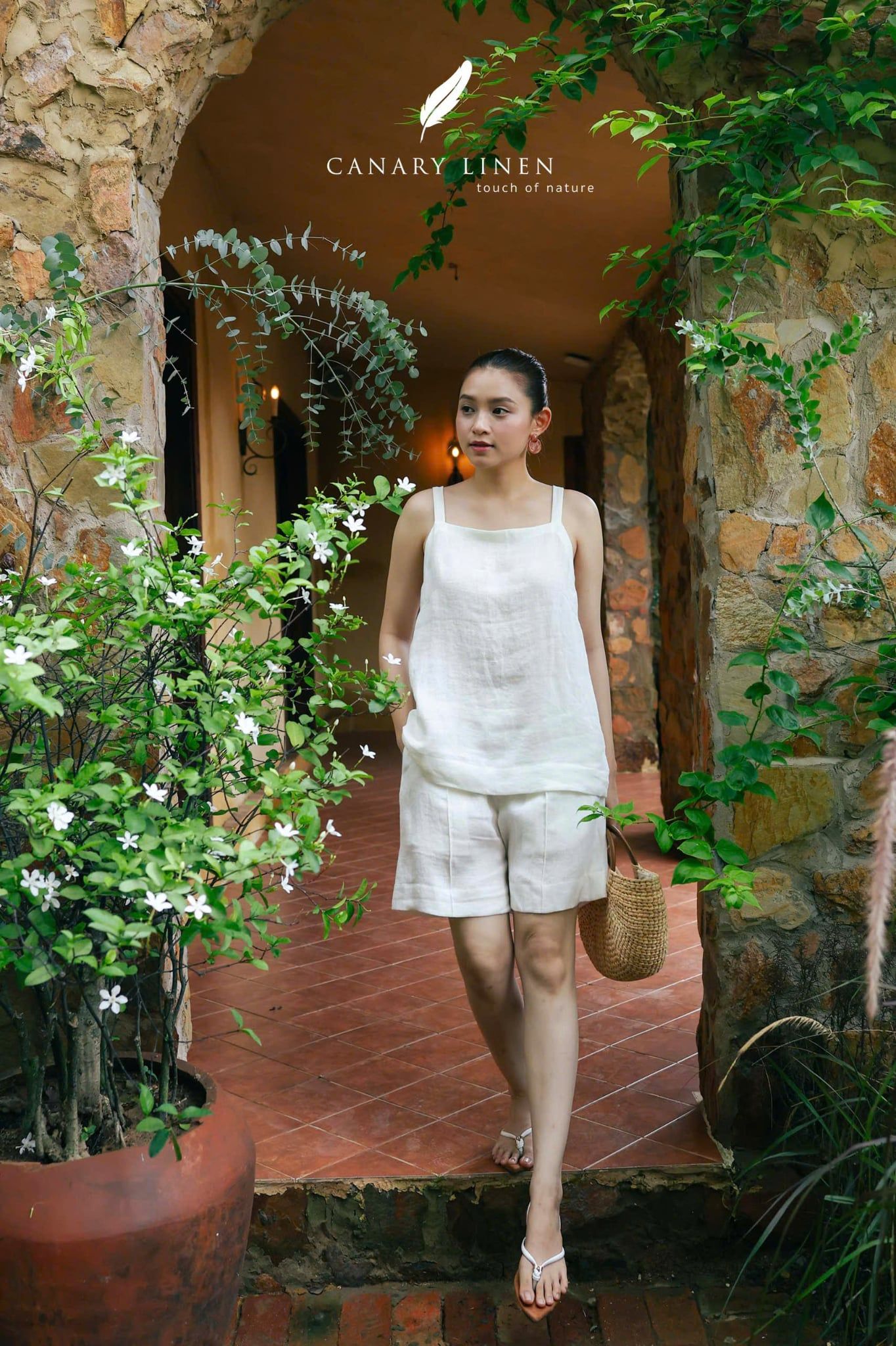  Nami Shorts - Trắng 