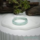  Vòng Khối Ngọc Phỉ Thúy Thanh Lục Phiêu Hoa Cao Cấp Bản Hẹ KT: 12.8 x 8.2 x 61.5  (Không Kén Mệnh) 261812 