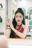  Bộ Trang Sức Thiết Kế Phỉ Thúy Hoa Bay VIP Không Kén Mệnh (GIÁ LIÊN HỆ) 