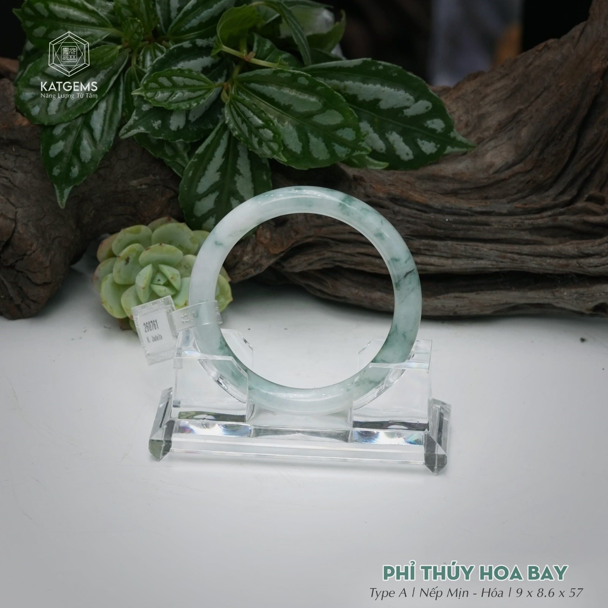  Vòng Khối Ngọc Phỉ Thúy Hoa Bay Cao Cấp Bản Hẹ KT: 9 x 8.6 x 57  (Không Kén Mệnh) 260761 