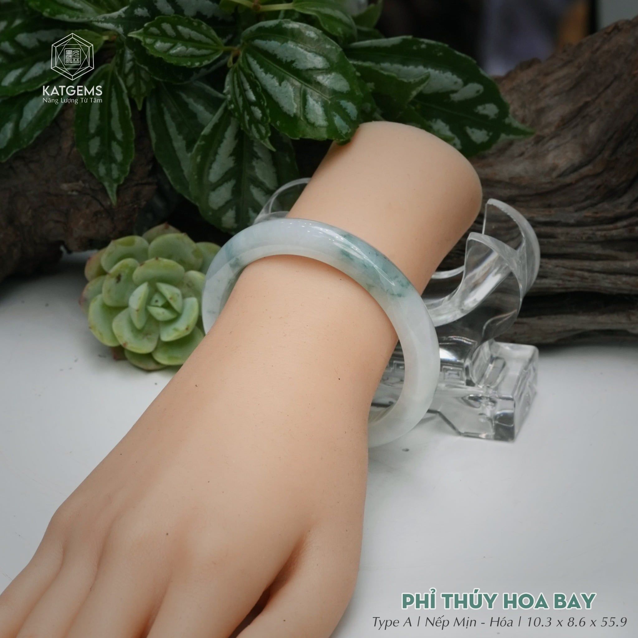  Vòng Khối Ngọc Phỉ Thúy Hoa Bay Cao Cấp Bản Hẹ KT: 10.3 x 8.6 x 55.9  (Không Kén Mệnh) 260757 