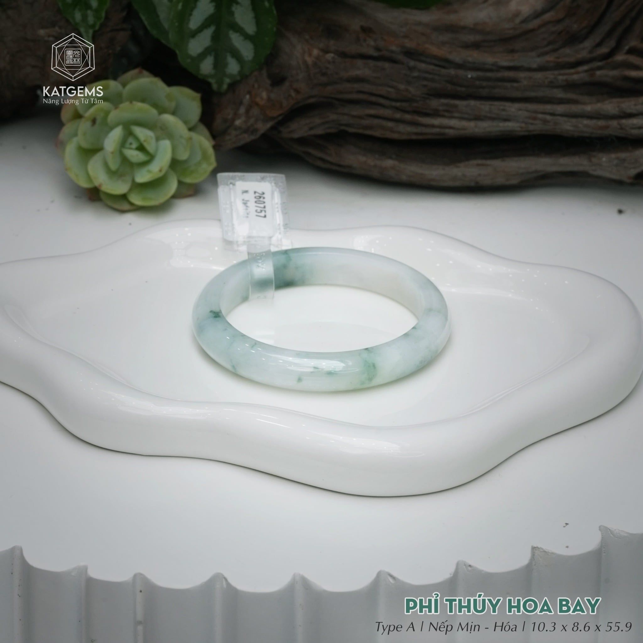  Vòng Khối Ngọc Phỉ Thúy Hoa Bay Cao Cấp Bản Hẹ KT: 10.3 x 8.6 x 55.9  (Không Kén Mệnh) 260757 