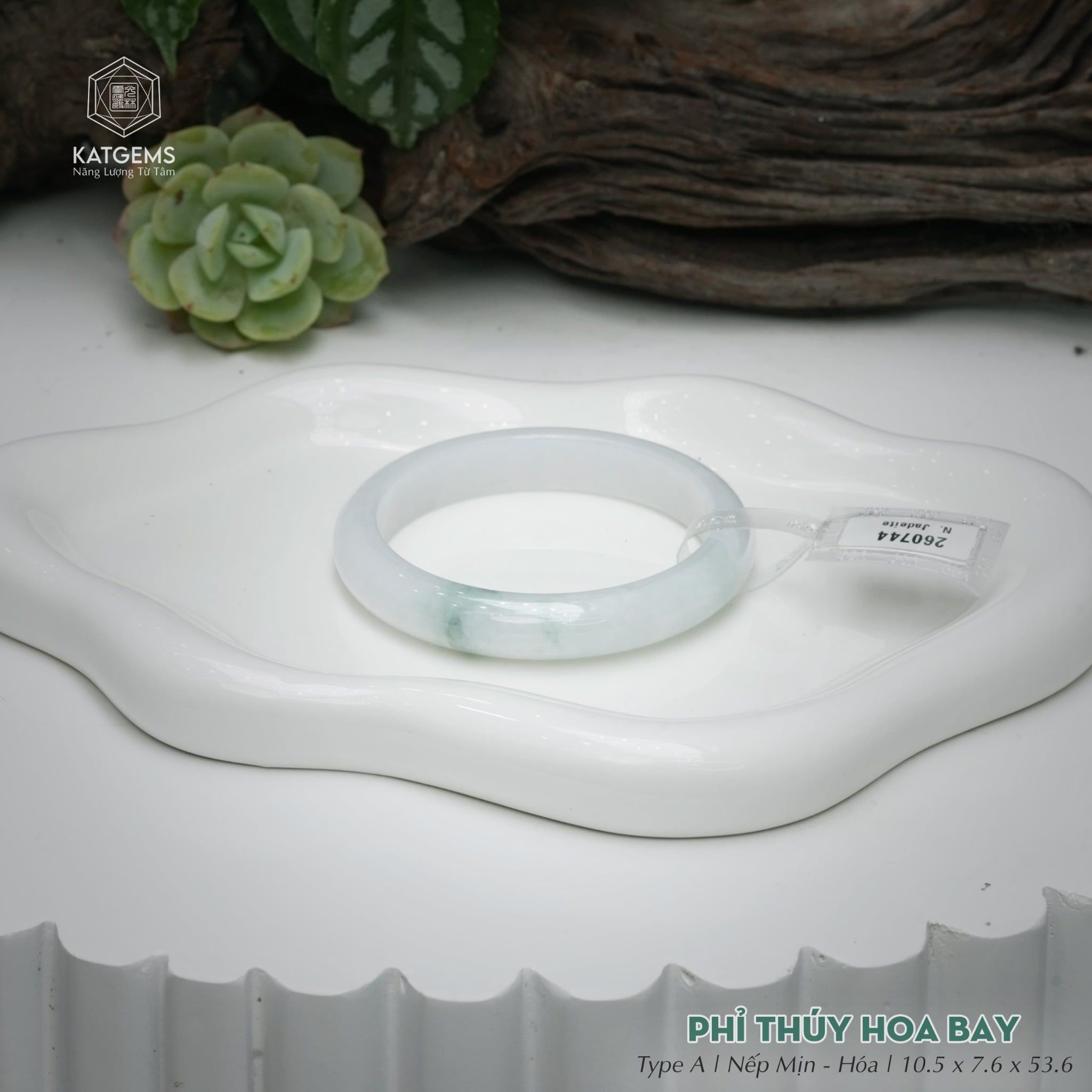  Vòng Khối Ngọc Phỉ Thúy Hoa Bay Cao Cấp Bản Hẹ KT: 10.5 x 7.6 x 53.6  (Không Kén Mệnh) 260744 