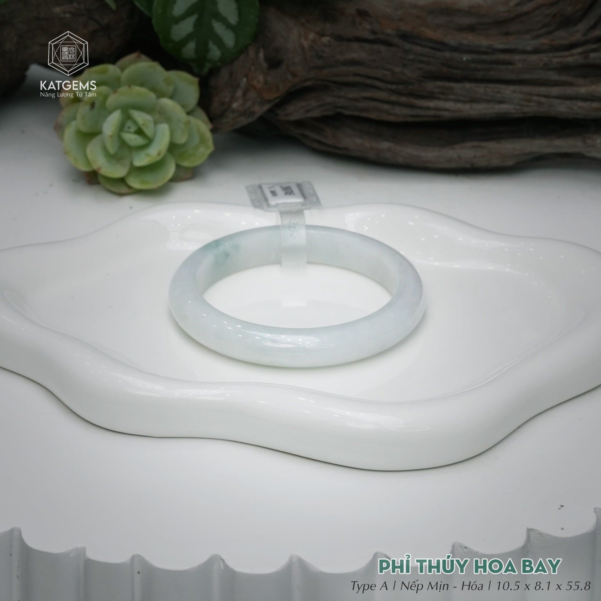  Vòng Khối Ngọc Phỉ Thúy Hoa Bay Cao Cấp Bản Hẹ KT: 10.5 x 8.1 x 55.8  (Không Kén Mệnh) 260745 