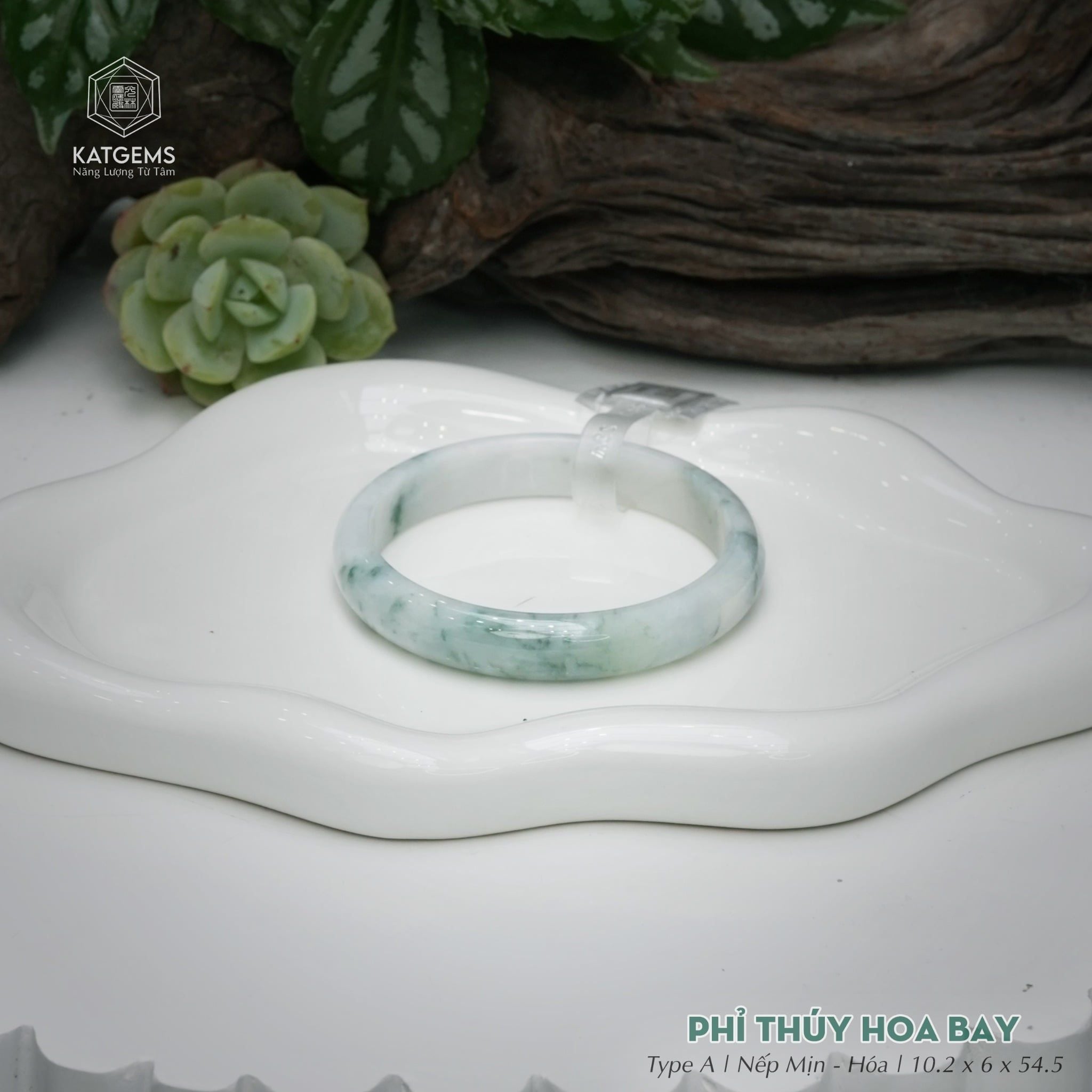  Vòng Khối Ngọc Phỉ Thúy Hoa Bay Cao Cấp Bản Hẹ KT: 10.2 x 6 x 54.5  (Không Kén Mệnh) 260755 