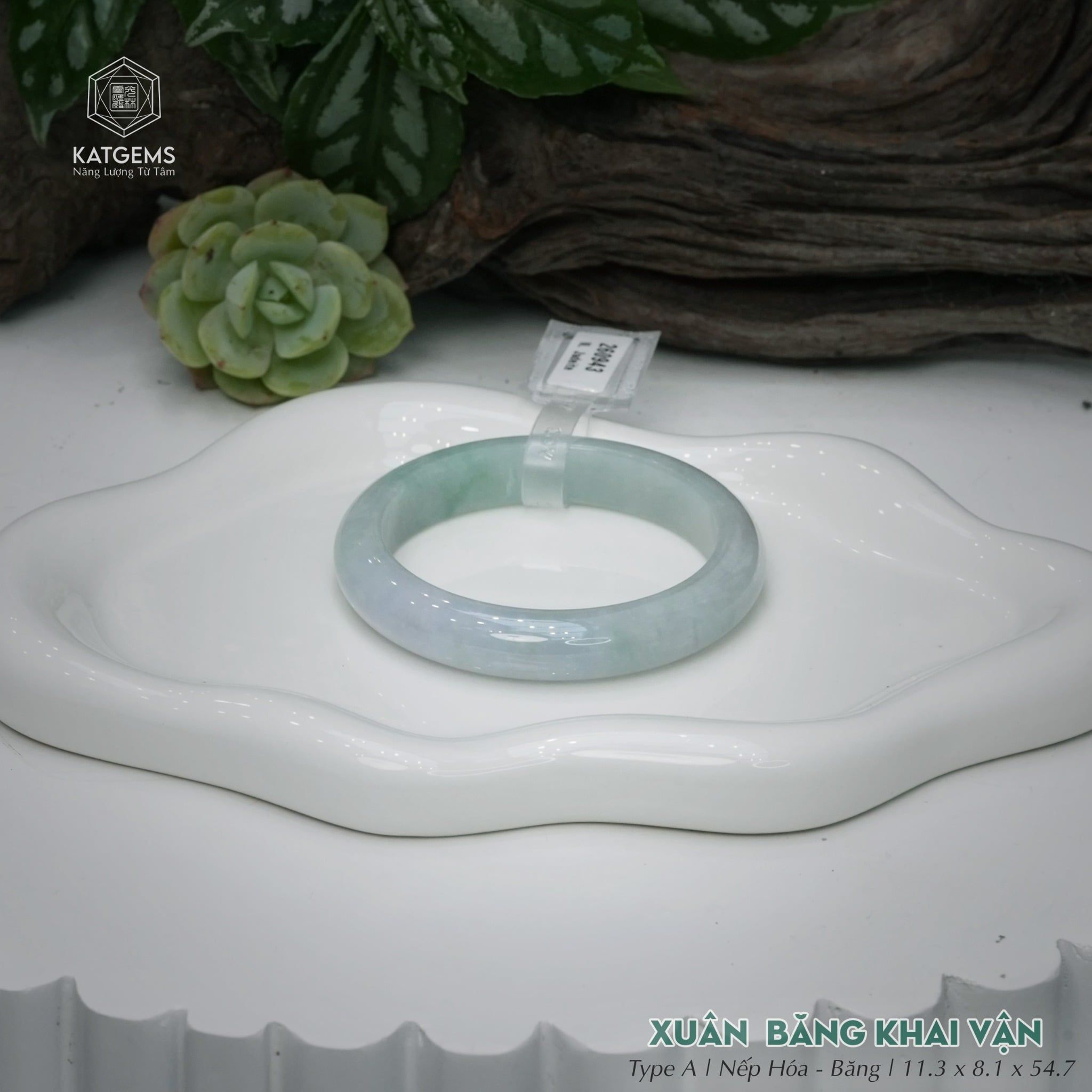  Vòng Khối Ngọc Phỉ Thúy Xuân Băng Khai Vận Cao Cấp Bản Hẹ KT: 11.3 x 8.1 x 54.7  (Không Kén Mệnh) 260943 