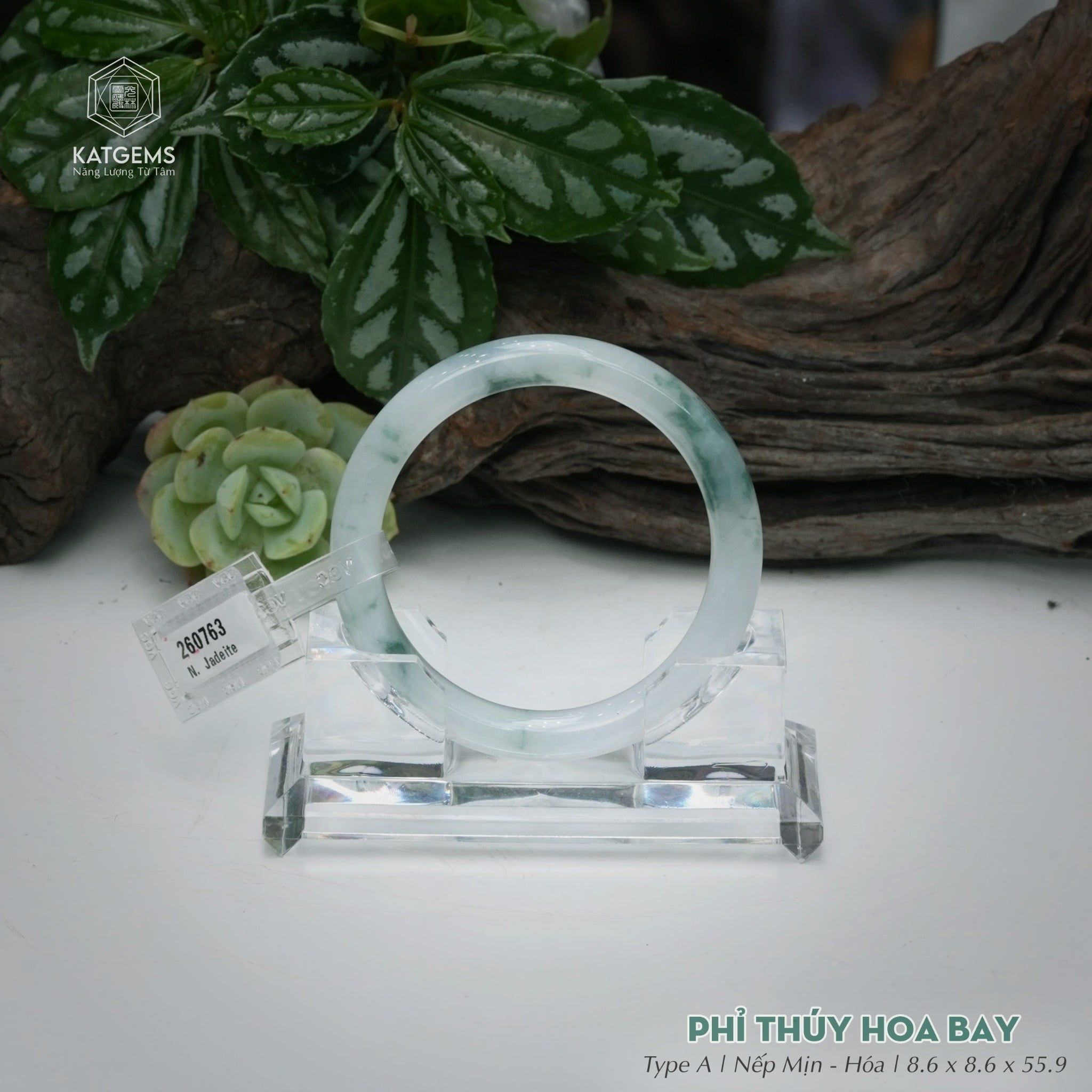  Vòng Khối Ngọc Phỉ Thúy Hoa Bay Cao Cấp Bản Hẹ KT: 8.6 x 8.6 x 55.9  (Không Kén Mệnh) 260763 