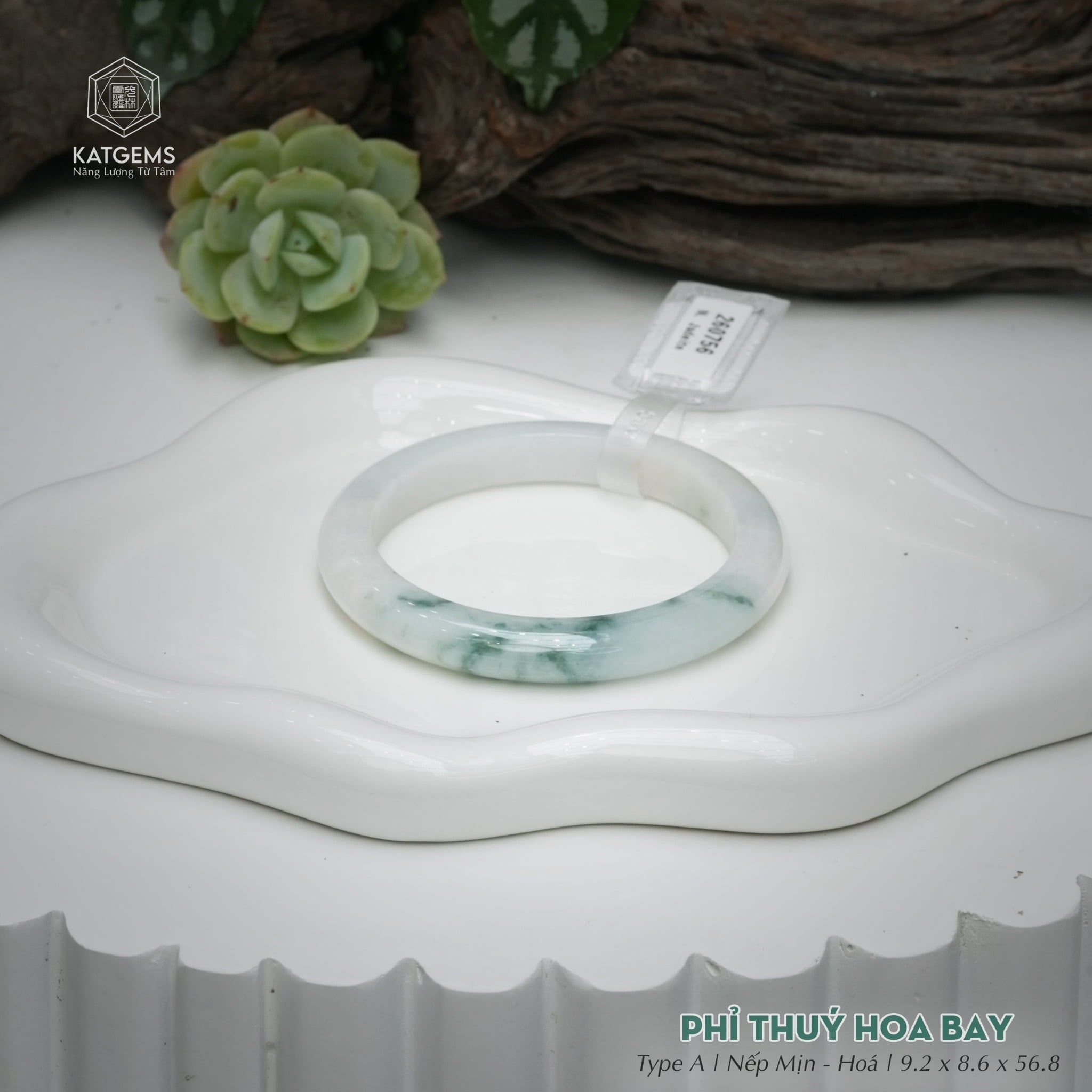  Vòng Khối Ngọc Phỉ Thúy Hoa Bay Cao Cấp Bản Hẹ KT: 9.2 x 8.6 x 56.8  (Không Kén Mệnh) 260756 