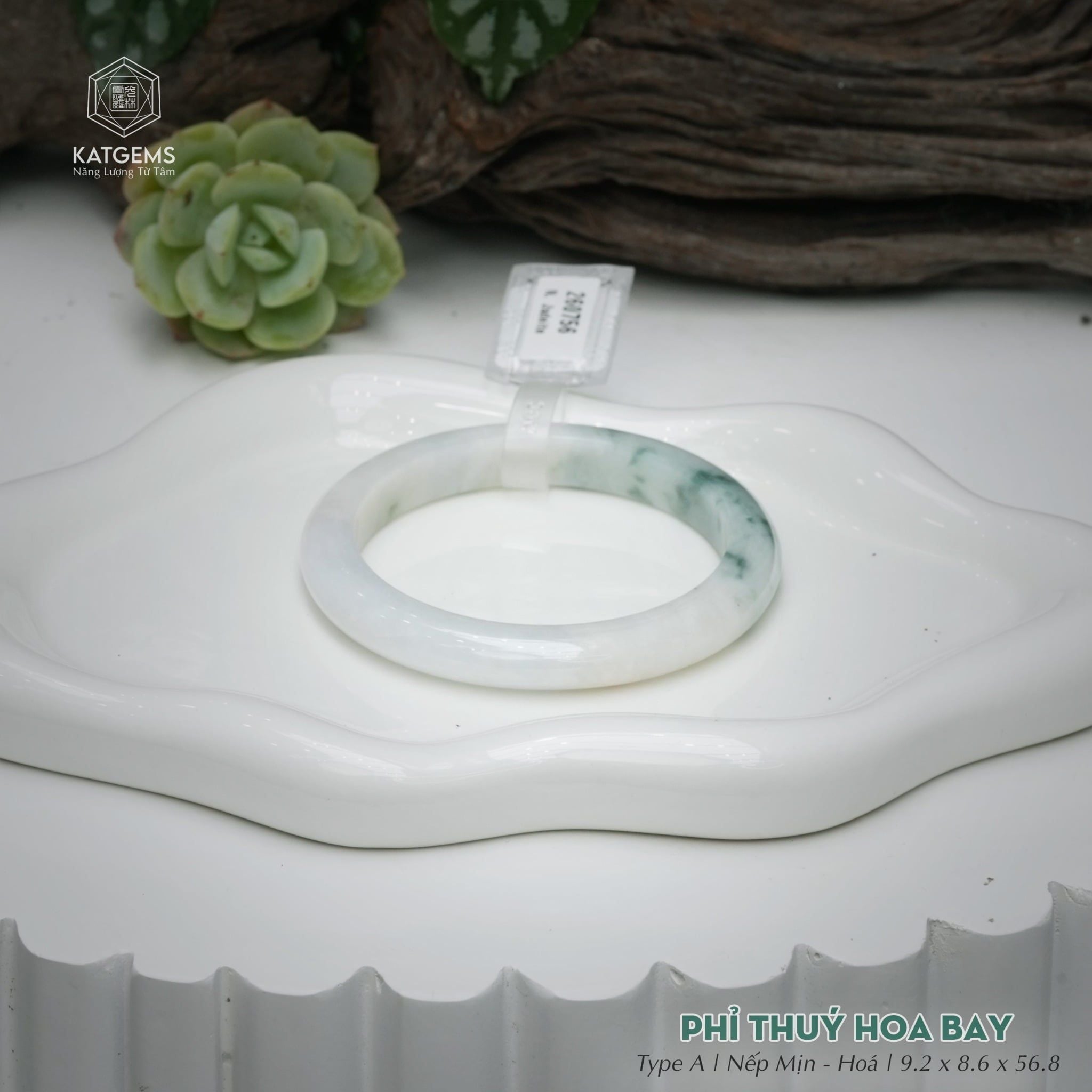  Vòng Khối Ngọc Phỉ Thúy Hoa Bay Cao Cấp Bản Hẹ KT: 9.2 x 8.6 x 56.8  (Không Kén Mệnh) 260756 