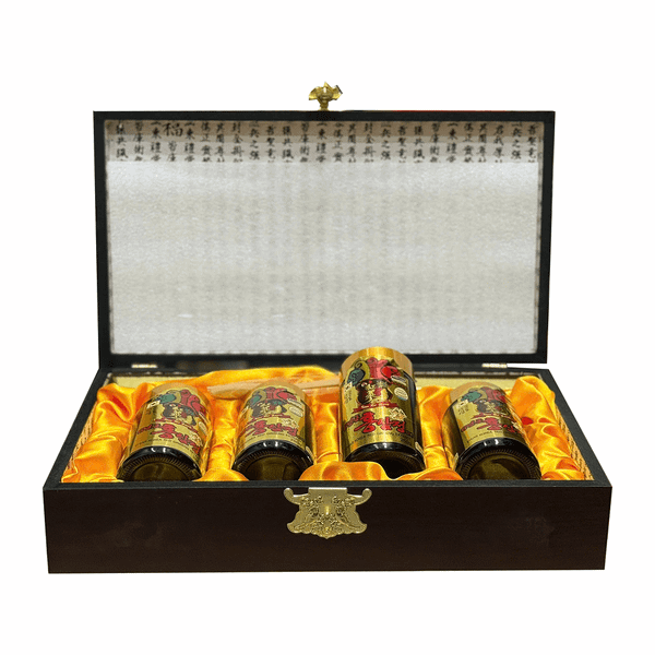 Cao Hồng Sâm Hàn Quốc Hộp Gỗ 4 Lọ 250g Royal