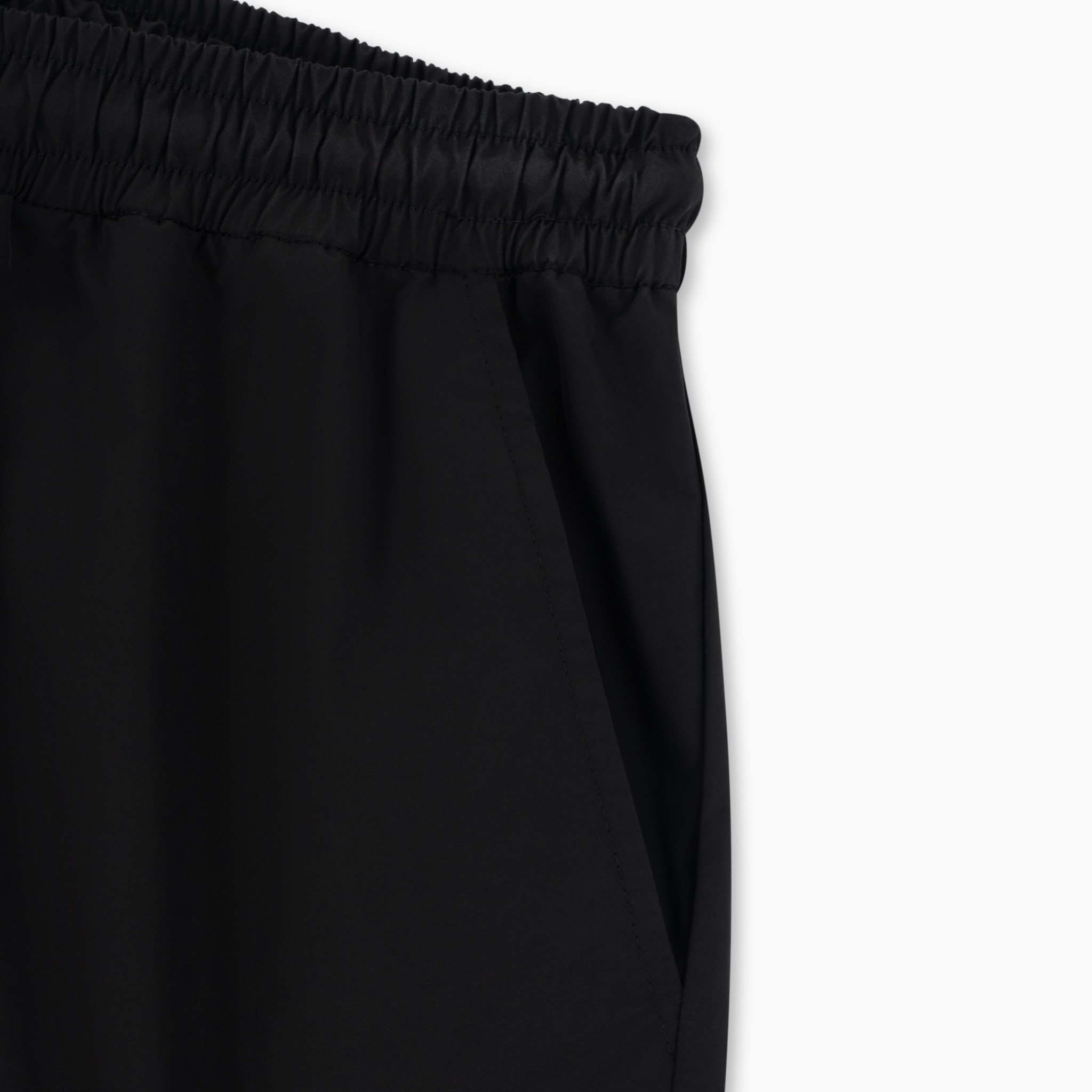 mvrk-initial-cargo-short || Black