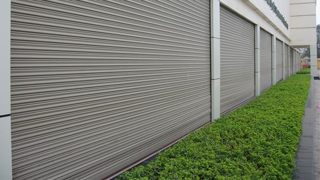  Cửa Cuốn Siêu Trường Austdoor 