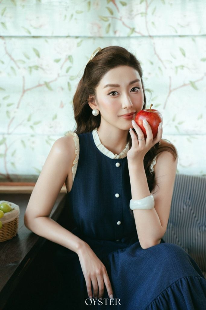 Đầm Adel