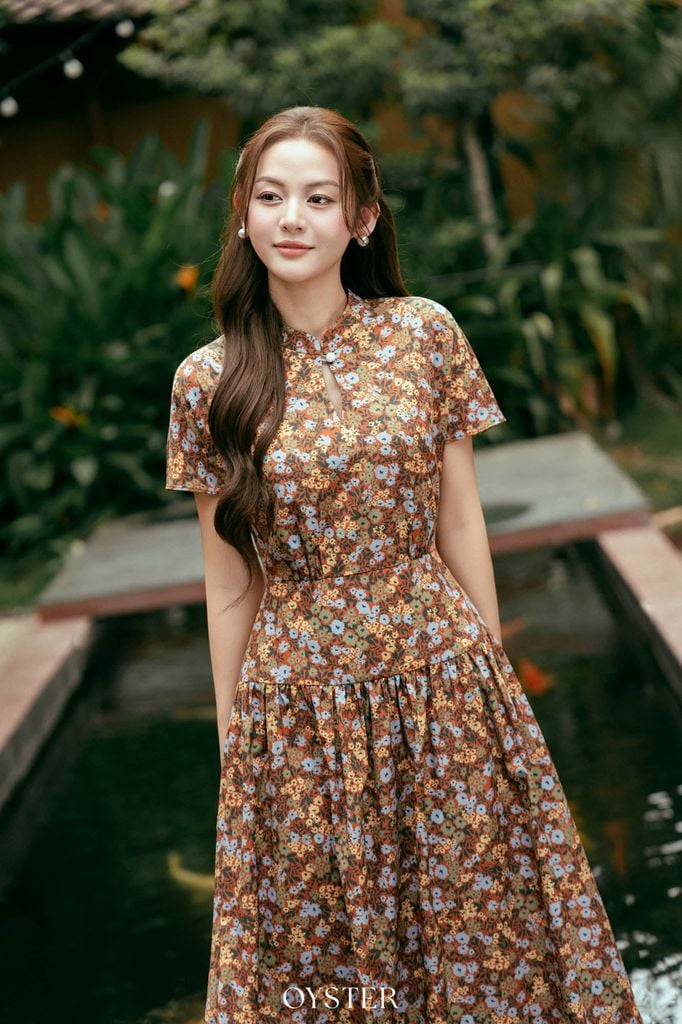 Đầm Genia