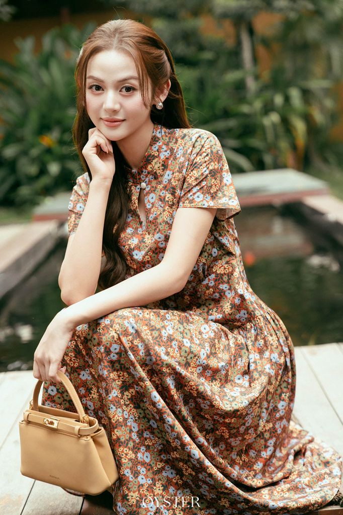 Đầm Genia