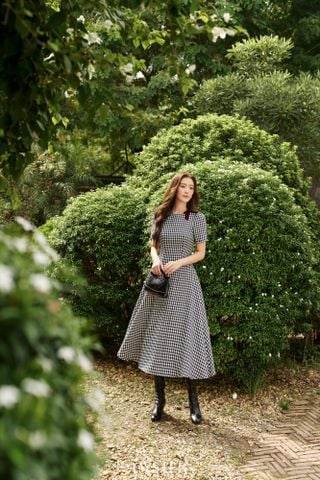 Đầm Carol