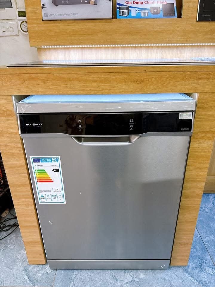 Máy rửa bát Eurosun SMS80EU16E